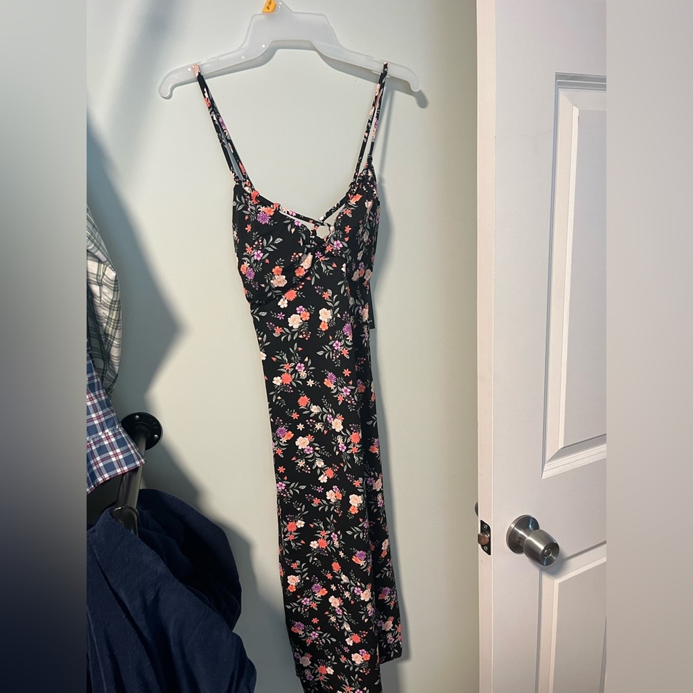No Boundaries Balck Floral Midi Dress
